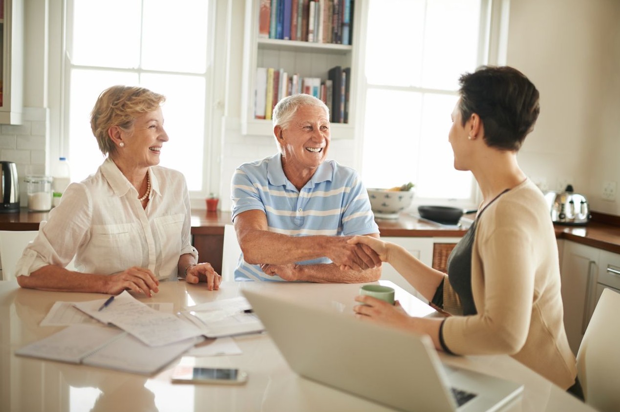 Family meeting with peace of mind